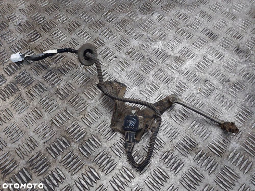 CZUJNIK POZIOMOWANIA ŚWIATEŁ XENON TYŁ MITSUBISHI ASX I 8303A016 - 1