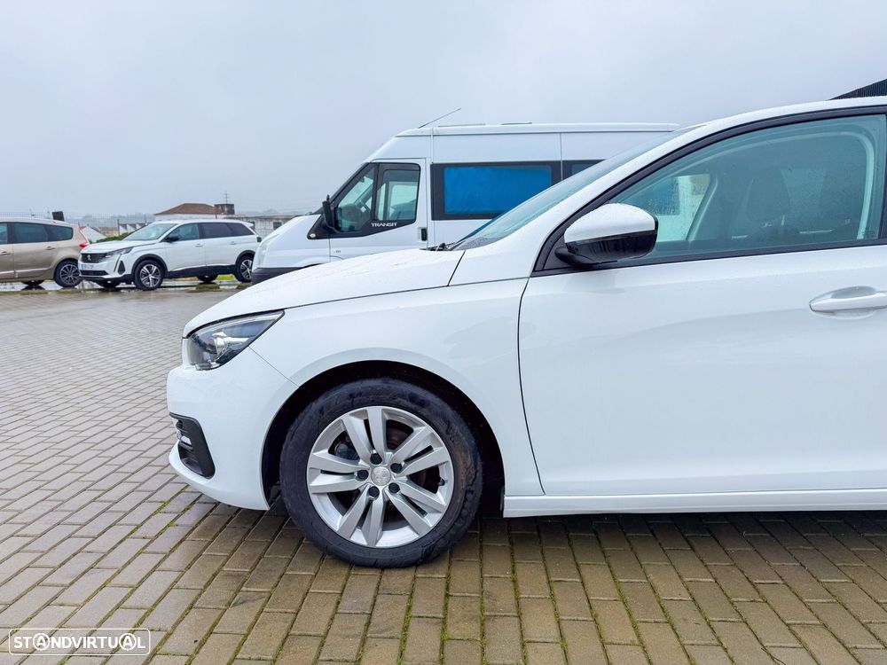 Peugeot 308 1.5 BlueHDi Business Line - 4