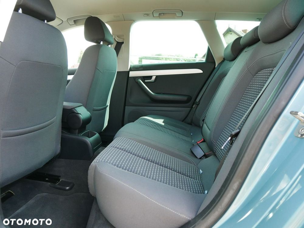 Seat Exeo ST 2.0 TDI DPF Style - 10