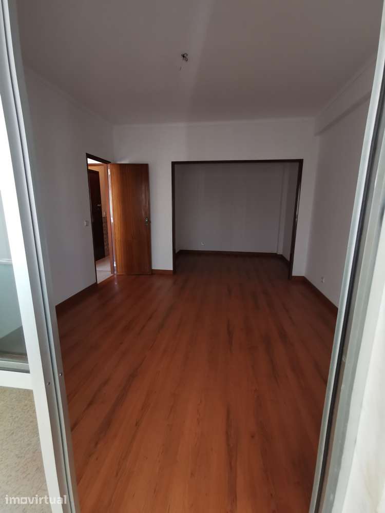 T2 pronto a habitar - Grande imagem: 2/7