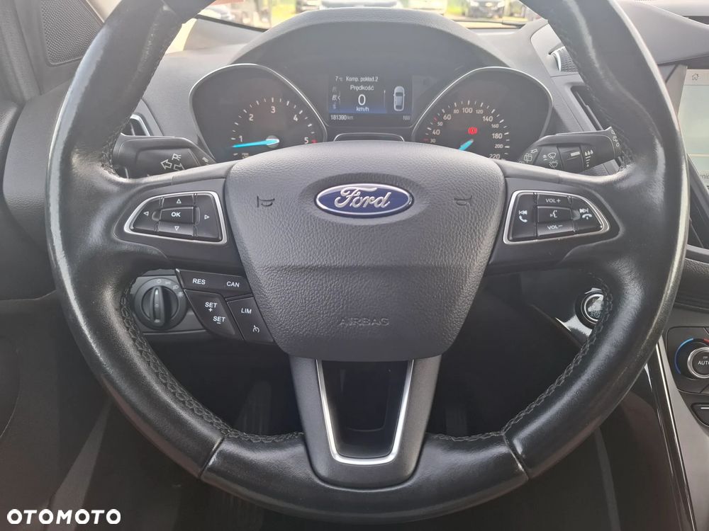 Ford Kuga 2.0 TDCi FWD Titanium - 23
