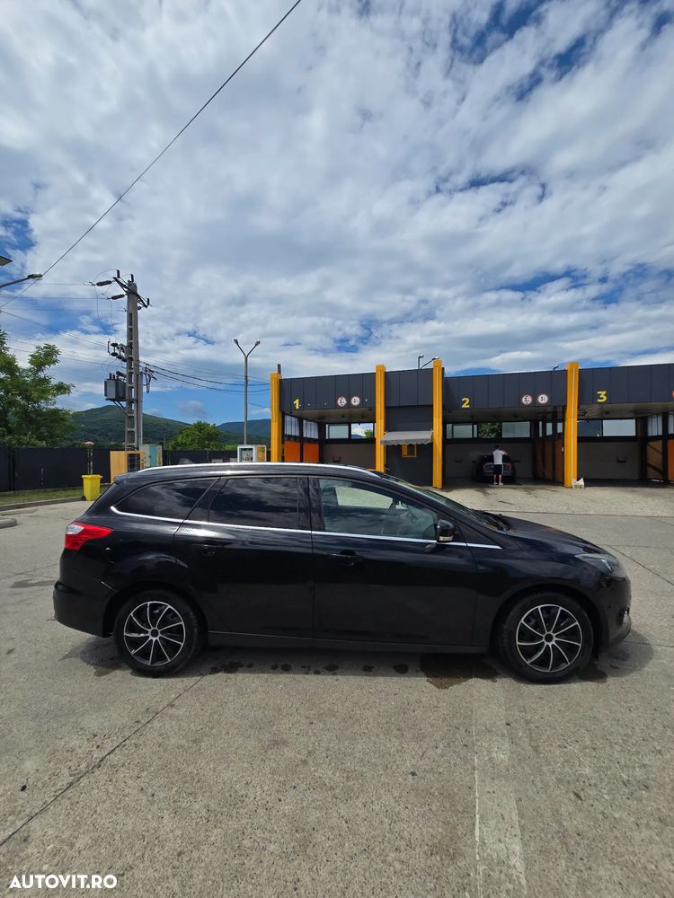 Ford Focus - 2