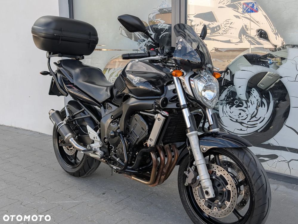Yamaha FZ6 - 12