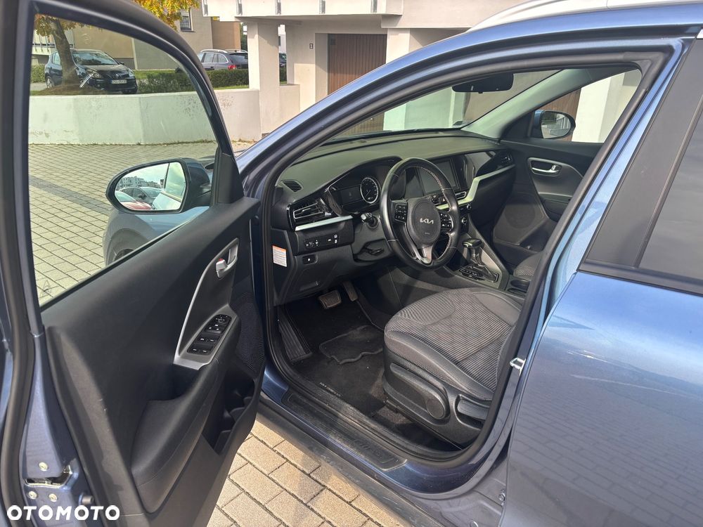 Kia Niro 1.6 GDI Hybrid M - 12