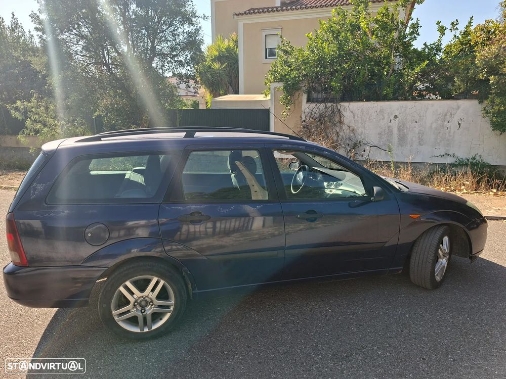 Ford Focus SW 1.8 TDCi Comfort - 6