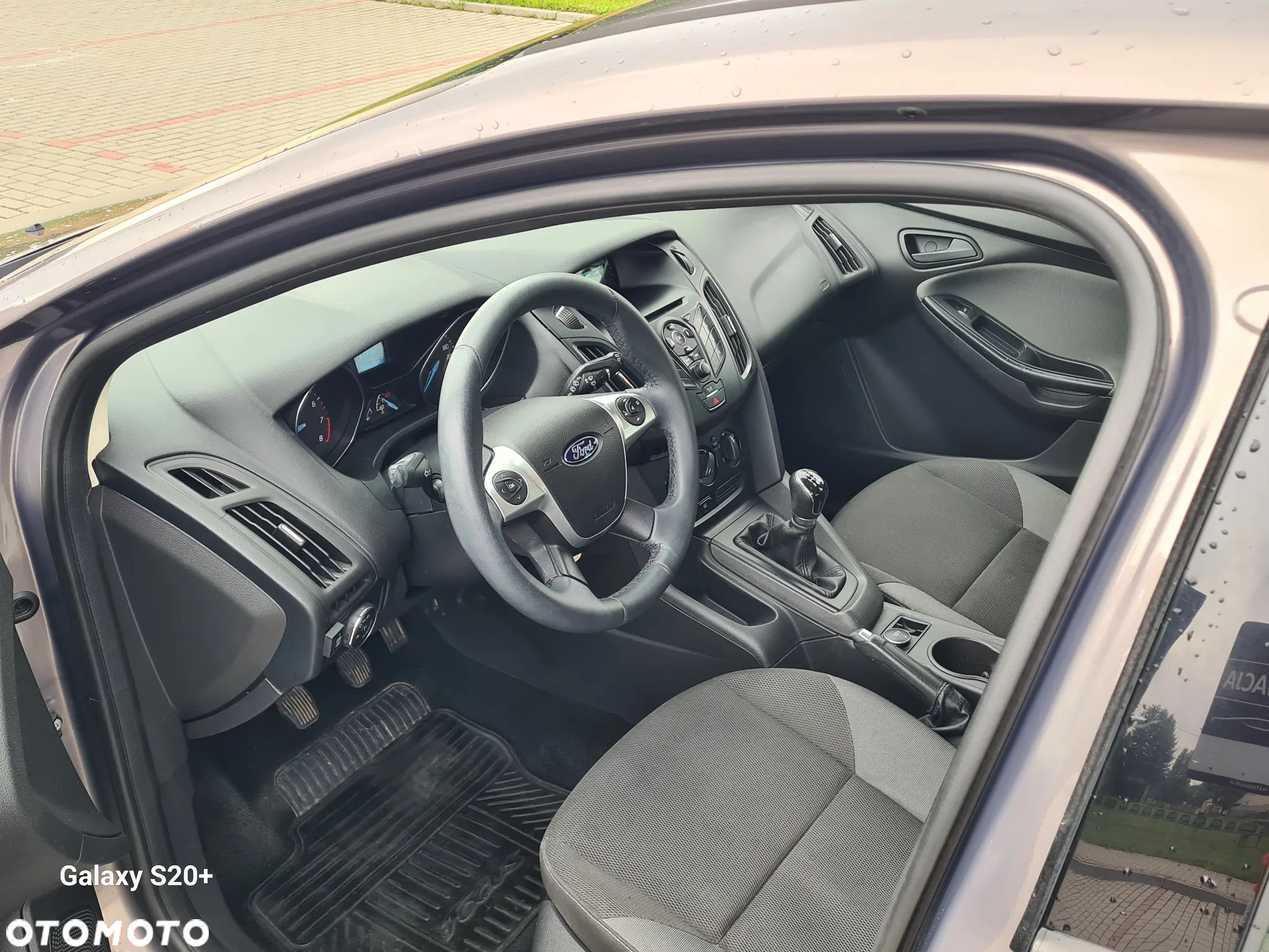 Ford Focus - 10