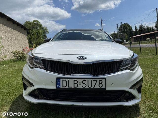 Kia Optima - 2