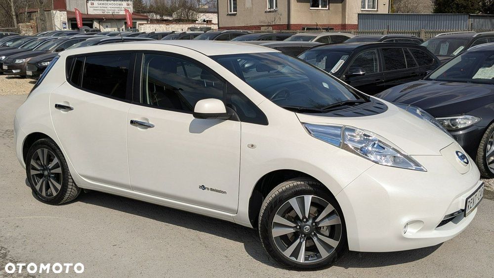 Nissan Leaf - 7