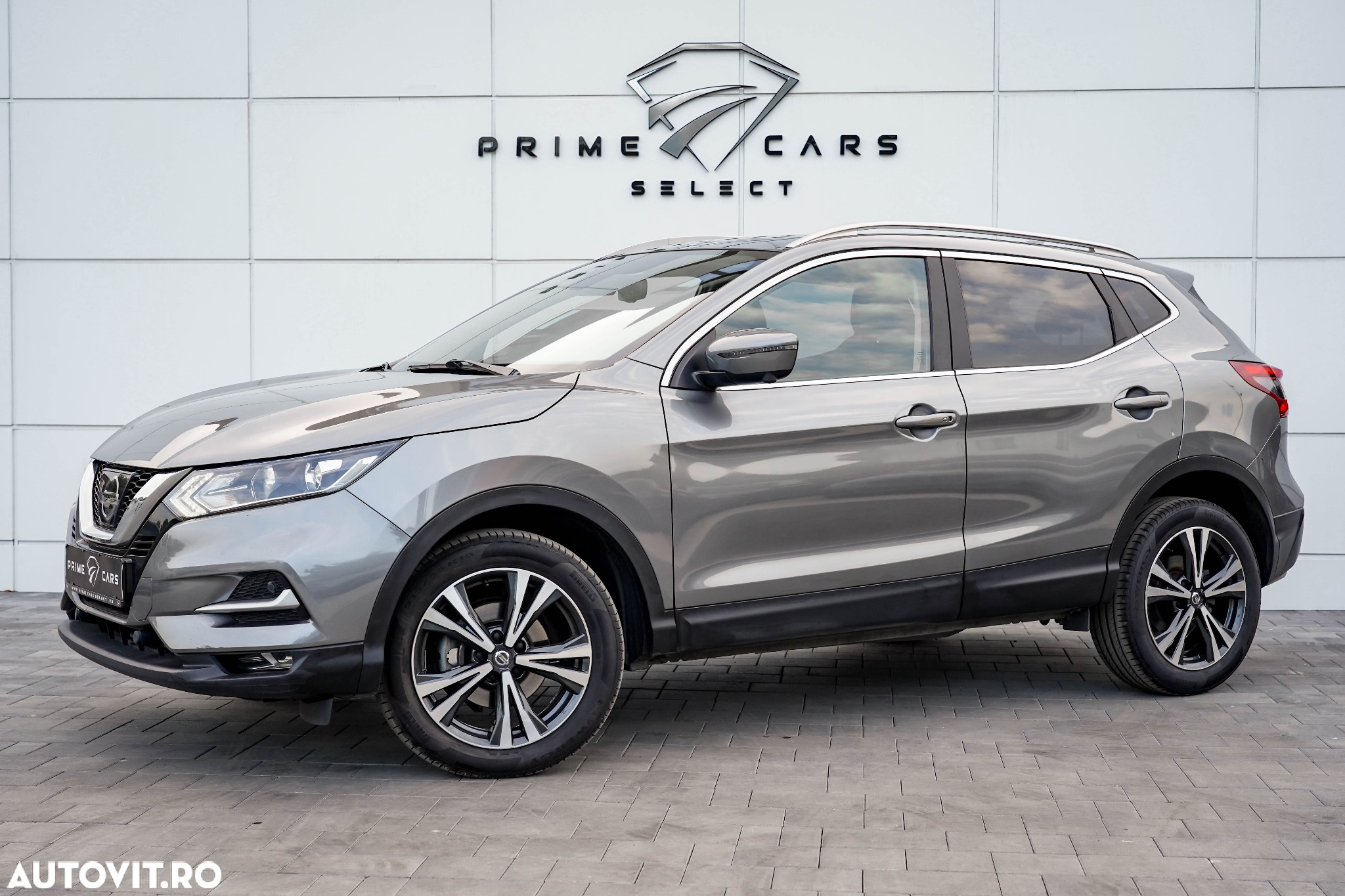 Nissan Qashqai 1.6 DCI Xtronic TEKNA - 16