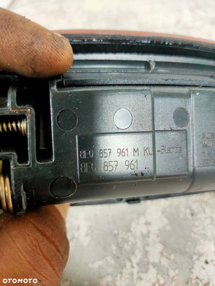 tylna środkowa popielniczka 8e0857961m audi a4 b7 drewno - 3