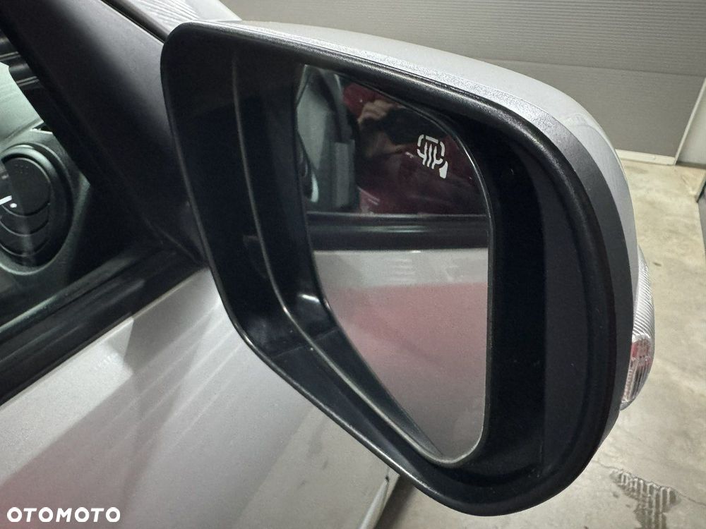 Suzuki Grand Vitara - 32