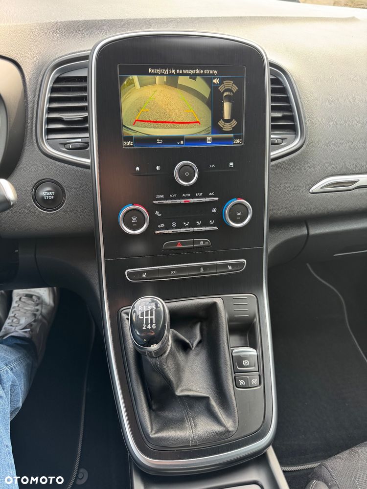 Renault Scenic - 14