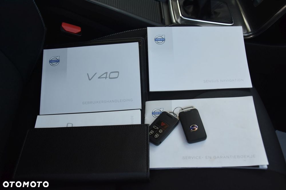 Volvo V40 D4 Drive-E Momentum - 21