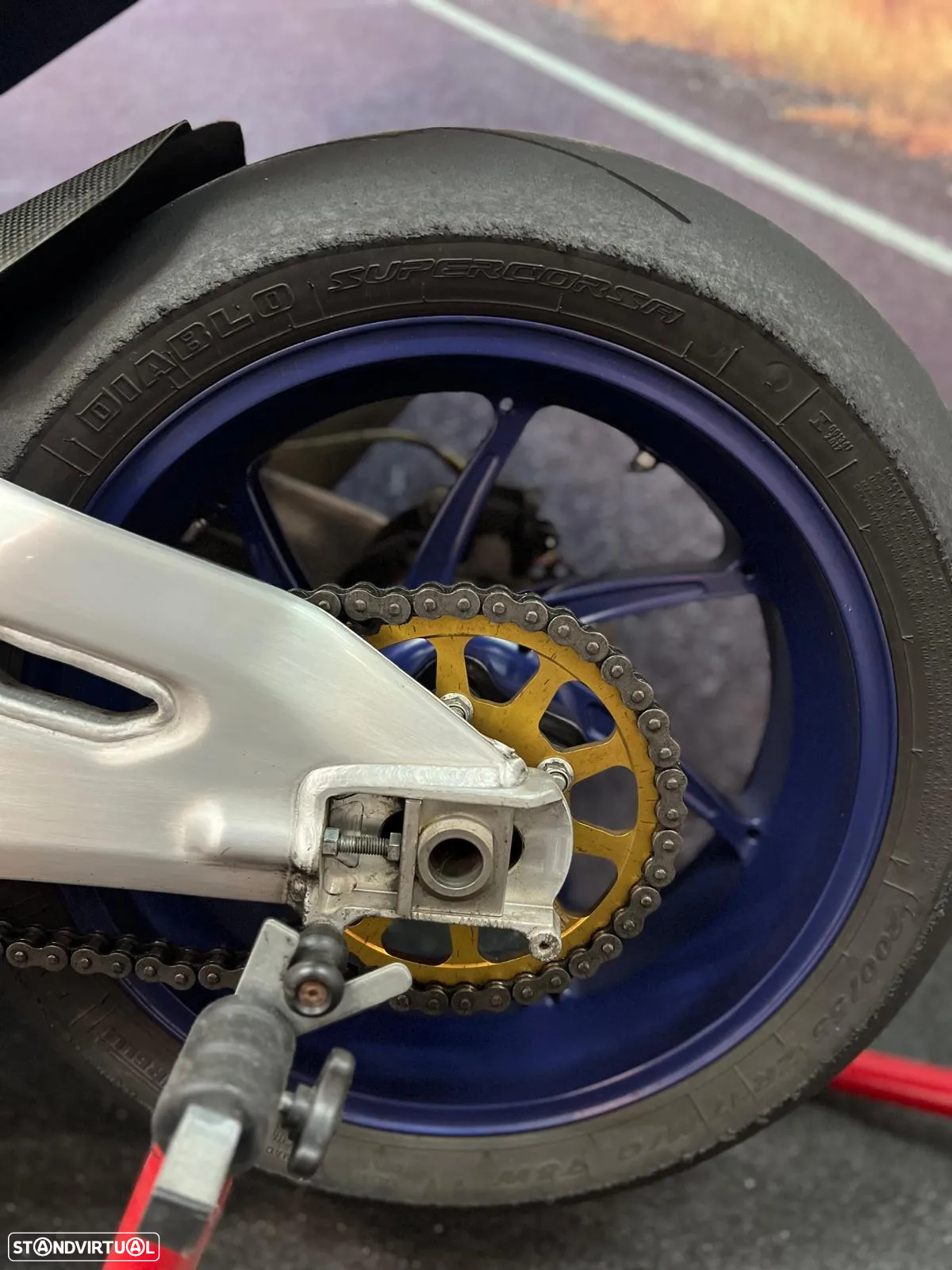 Yamaha YZF R1M - 15