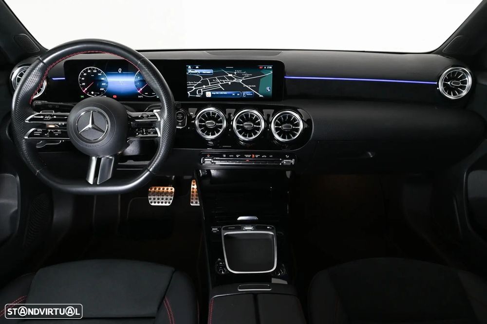 Mercedes-Benz A 200 - 4