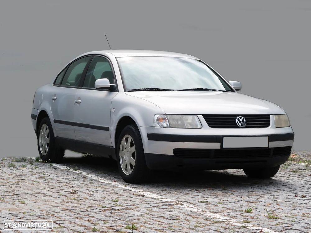 VW Passat 1.9 TDi Confortline - 5