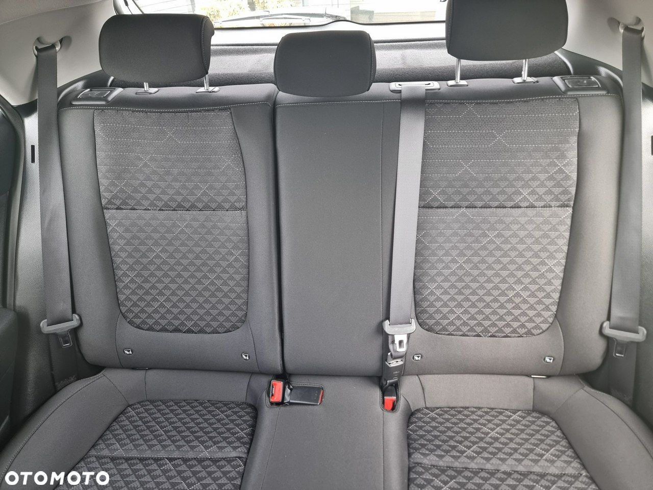 Kia Rio - 12