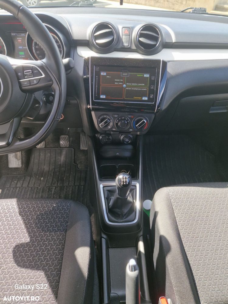 Suzuki Swift 1.2 Dualjet 12V MHEV Passion - 14