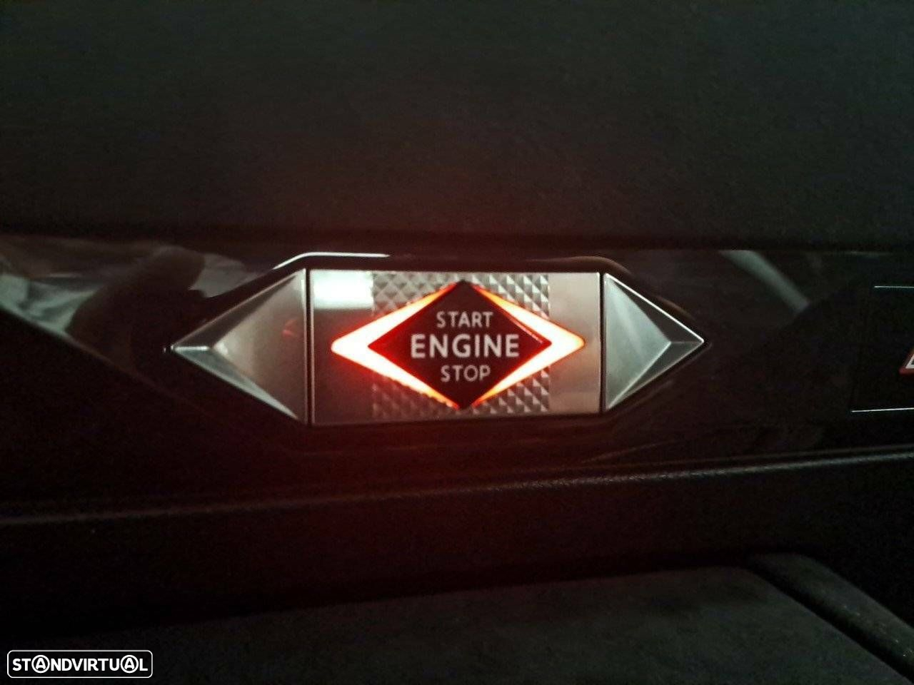 DS DS4 4 1.2 PureTech Performance Line EAT8 - 18