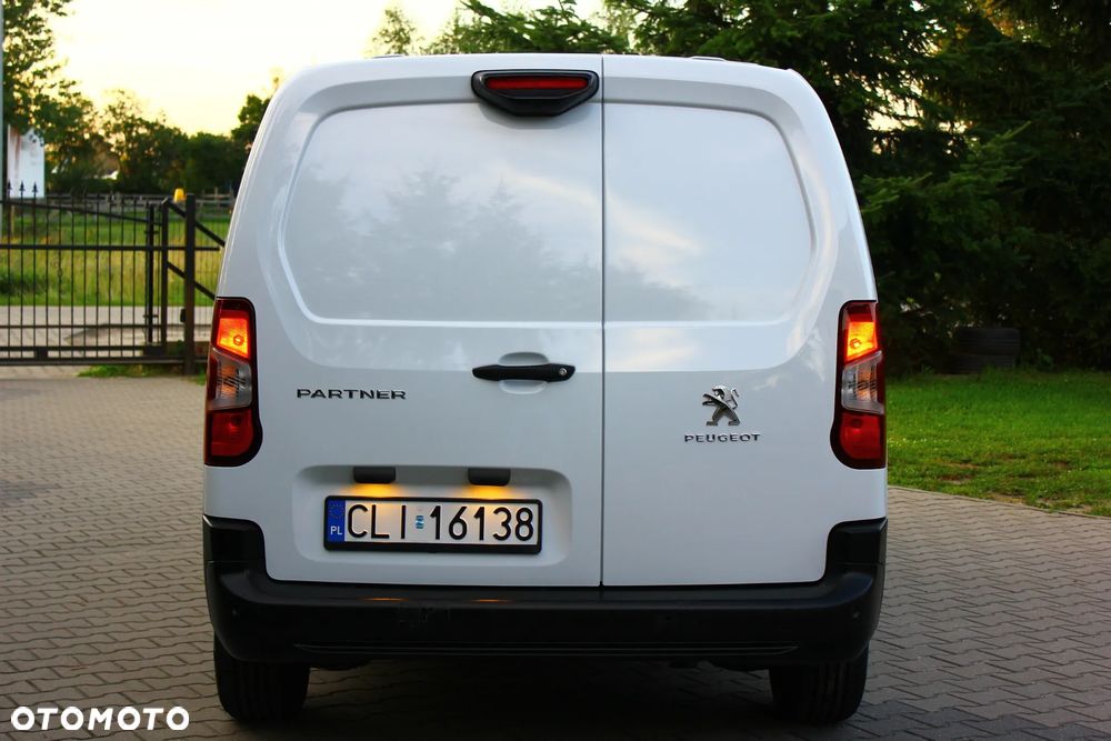 Peugeot PARTNER 1.5HDI 130KM AUTOMAT 8 BIEGÓW LONG DŁUGI 3 OSOBOWY PERFEKT AUTO NAVIGACJA KAMERY,ASYSTENTY,VF23% - 18