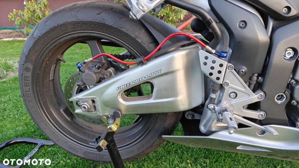 Honda CBR - 10