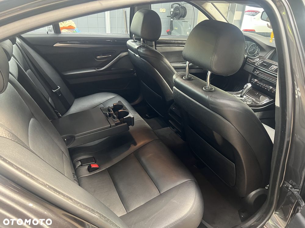 BMW Seria 5 - 29