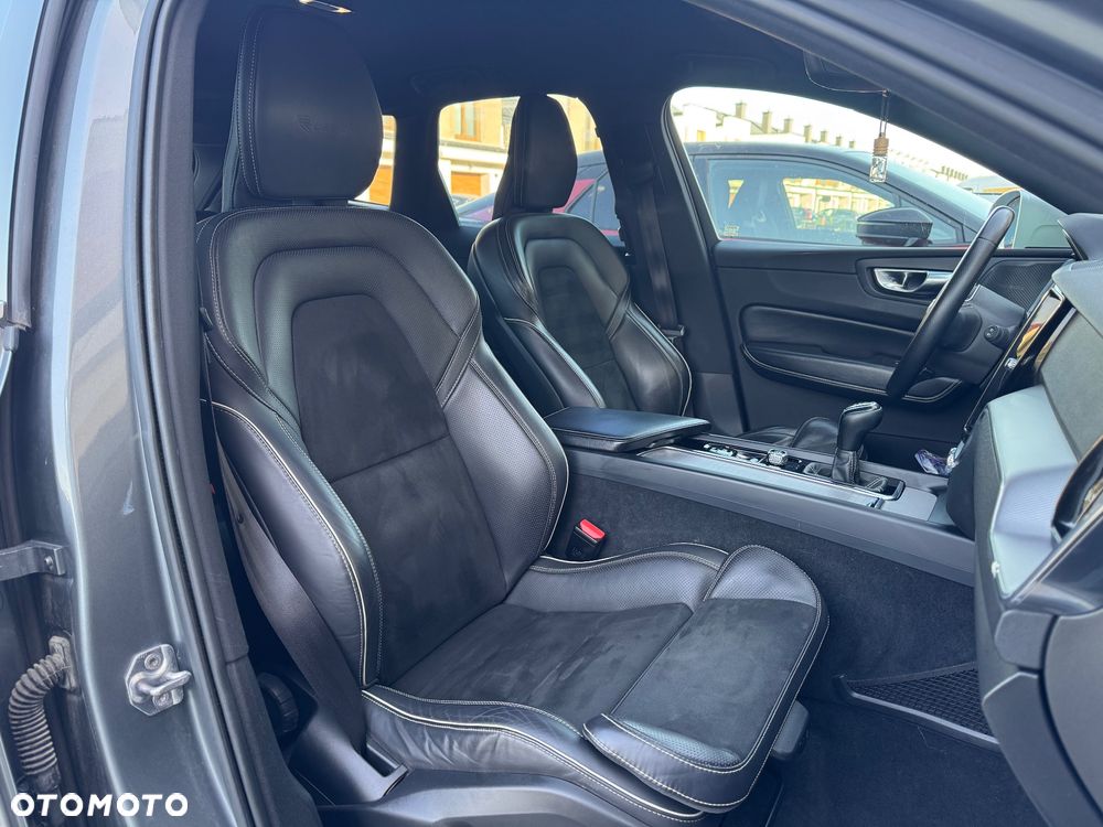 Volvo XC 60 D3 R-Design - 21