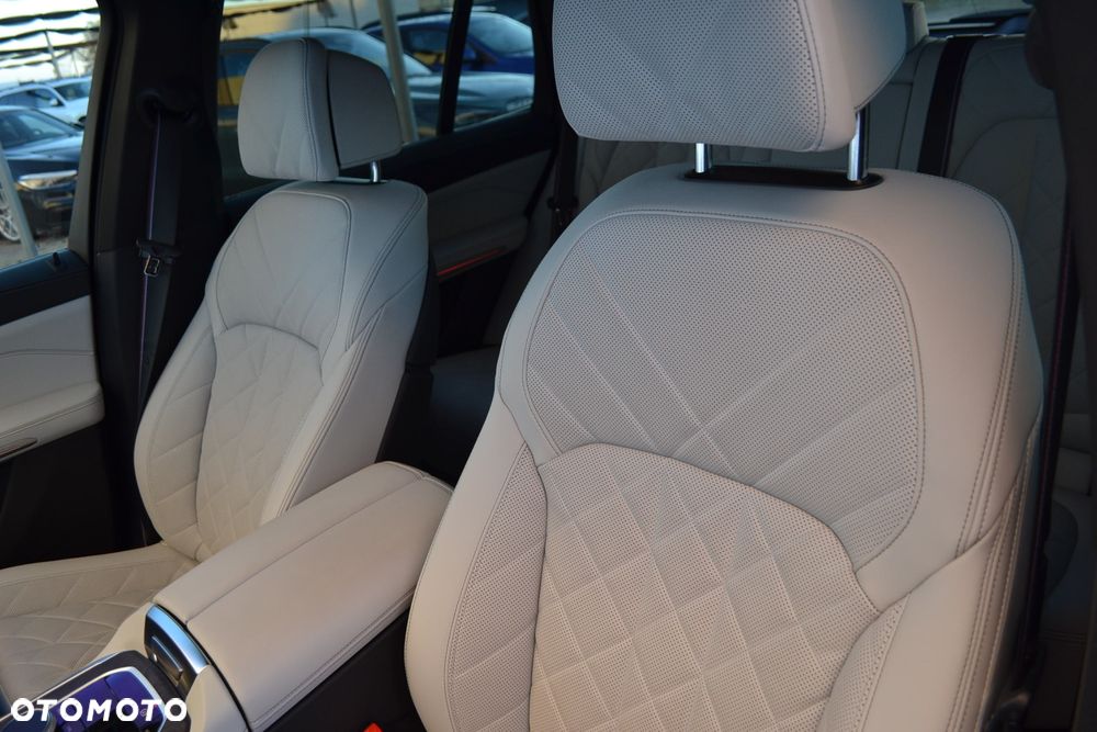 BMW X5 xDrive30d sport - 24