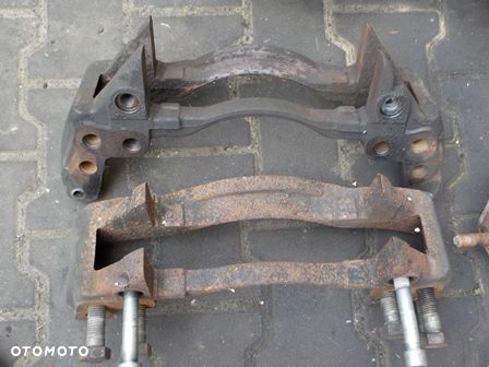 SCANIA JARZMO KOPYTO ZACISKU - 1