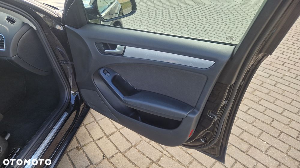 Audi A4 Avant 2.0 TDI DPF multitronic Ambition - 9