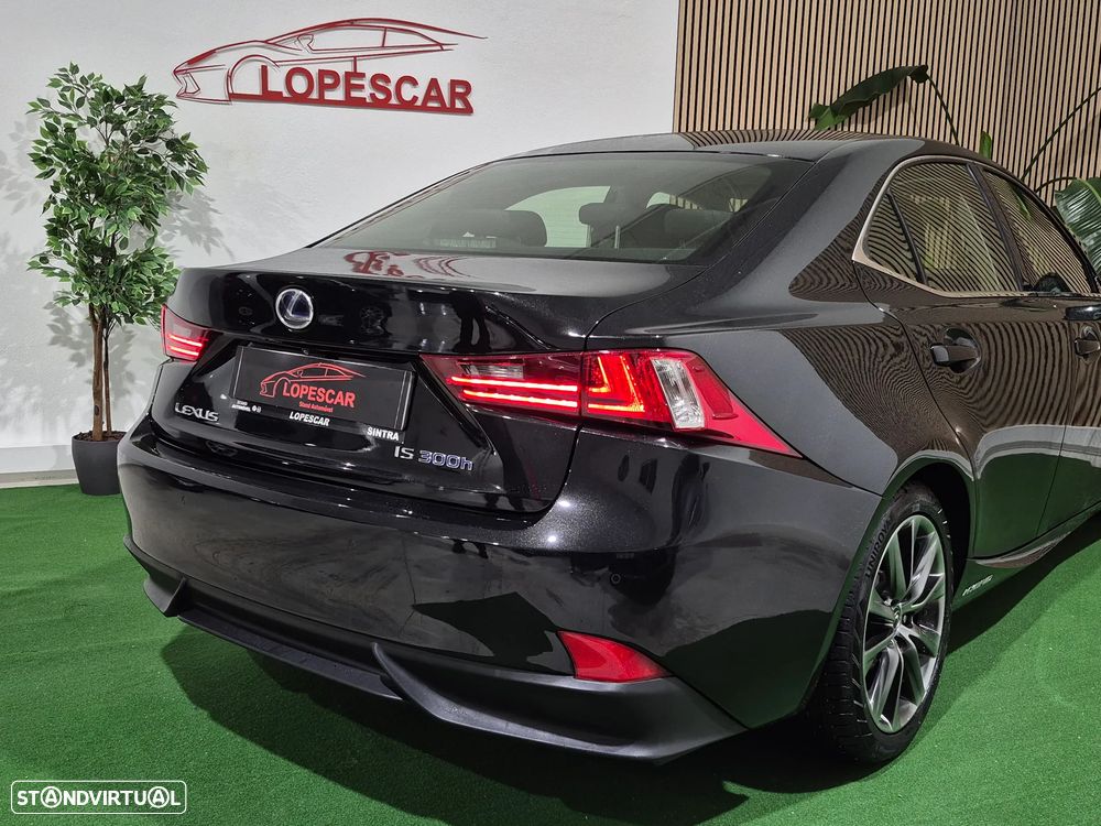 Lexus IS 300H Executive+ - 5