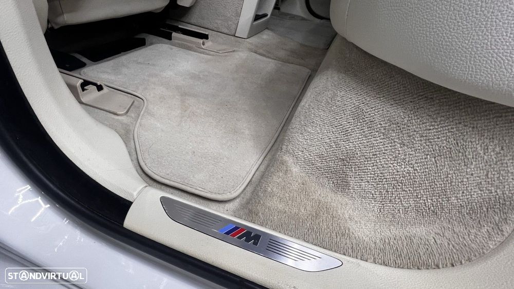 BMW X5 40 d xDrive Pack M - 32