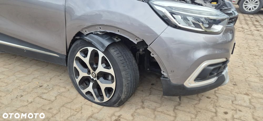 Renault Captur - 26