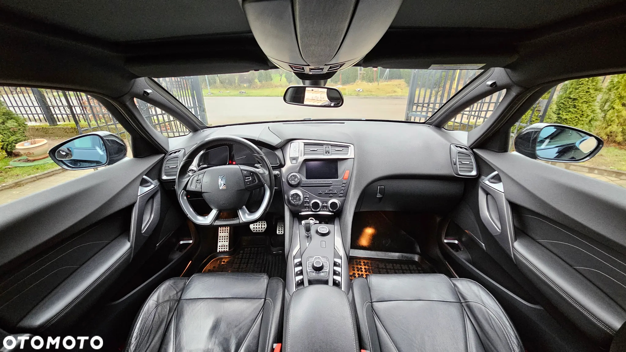 Citroën DS5 2.0 Hybrid4 SportChic - 2