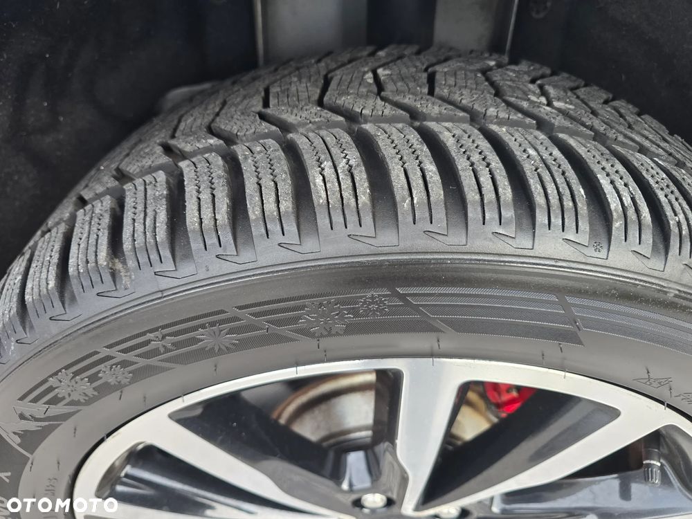 Ford Kuga 2.0 TDCi 4x4 ST-Line - 39