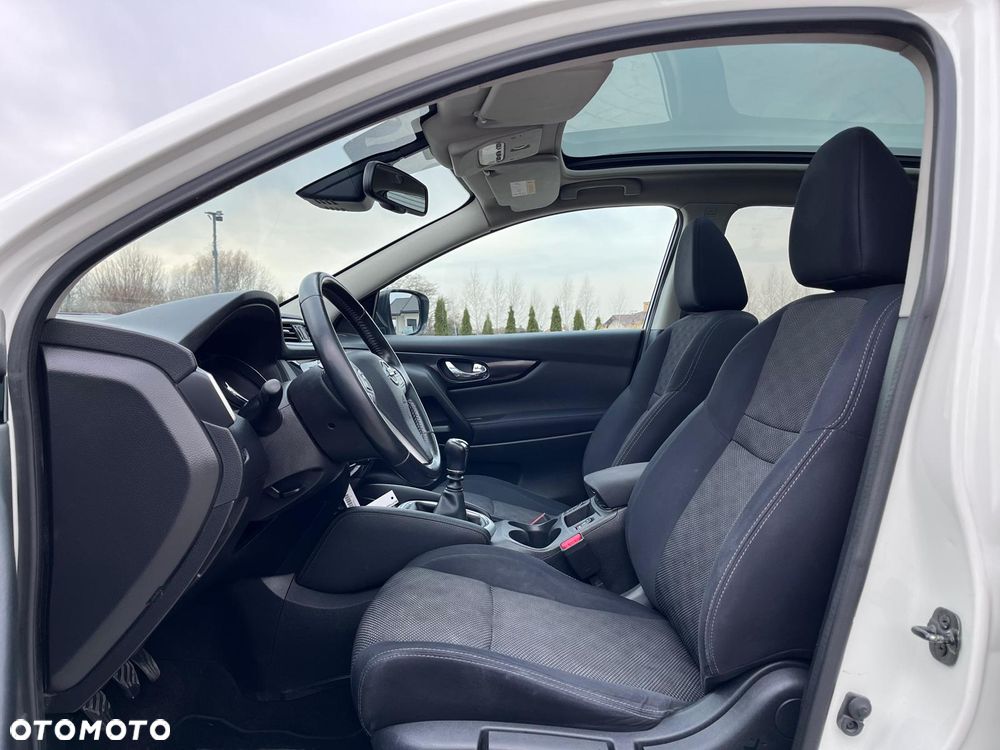 Nissan Qashqai 1.6 DIG-T Tekna - 30