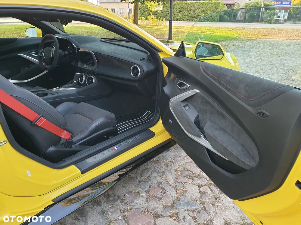 Chevrolet Camaro - 9