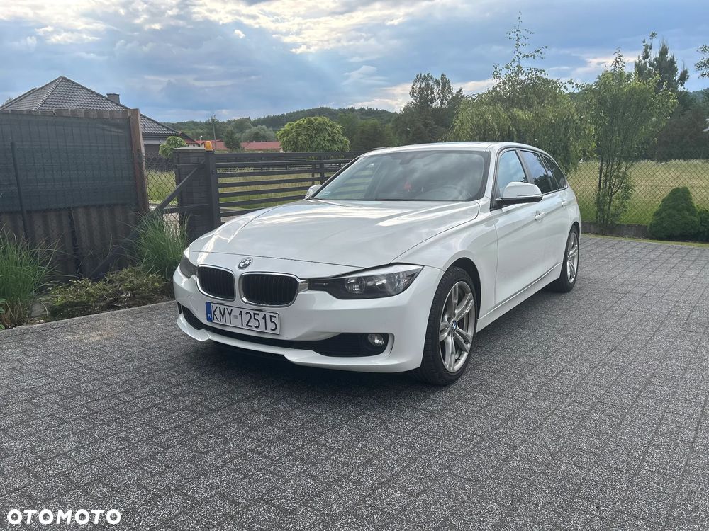 BMW Seria 3 318d - 1