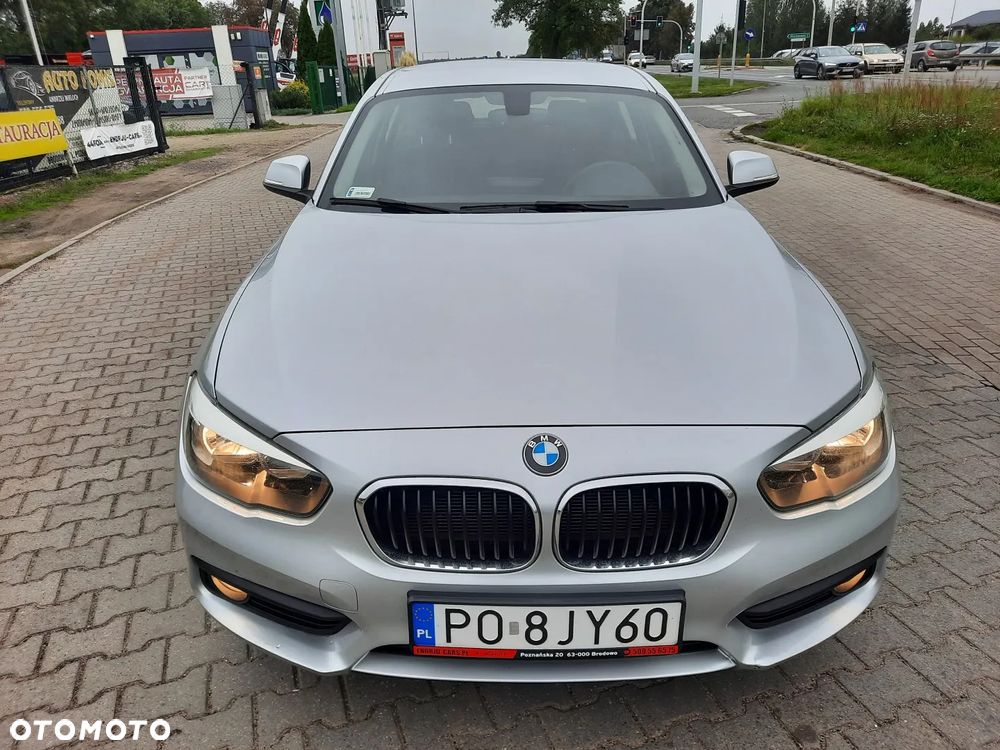 BMW Seria 1 118i - 4