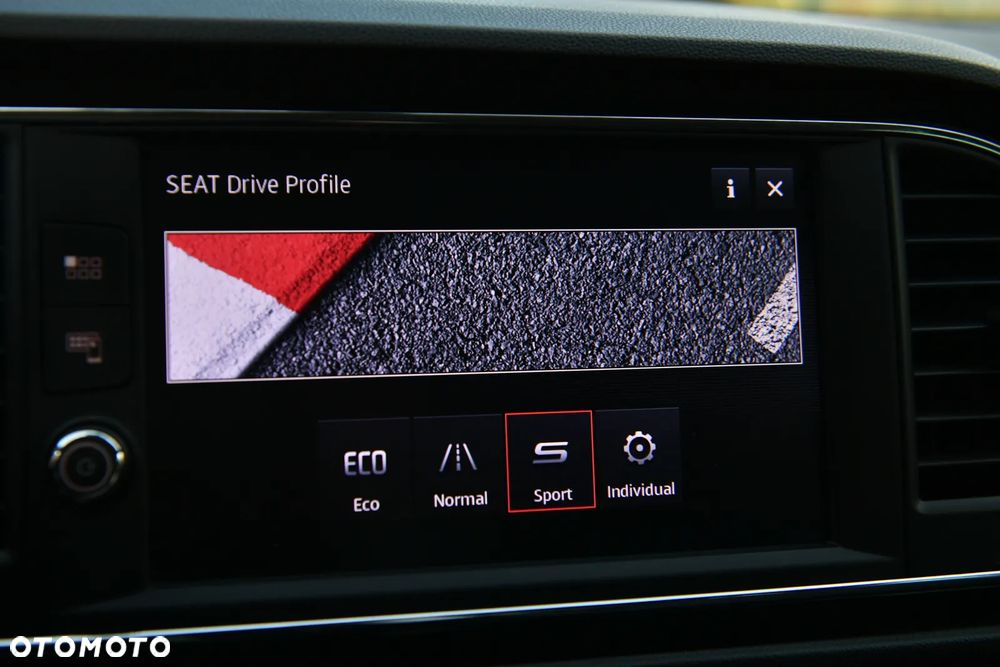 Seat Leon 1.5 eTSI ACT OPF DSG FR Plus - 25