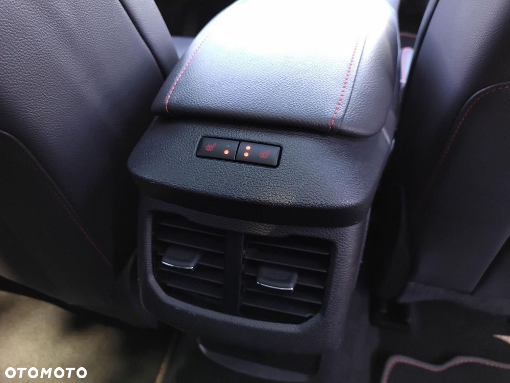 Ford Mondeo - 34