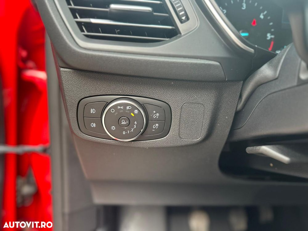 Ford Focus 1.5 EcoBlue Connected - 17