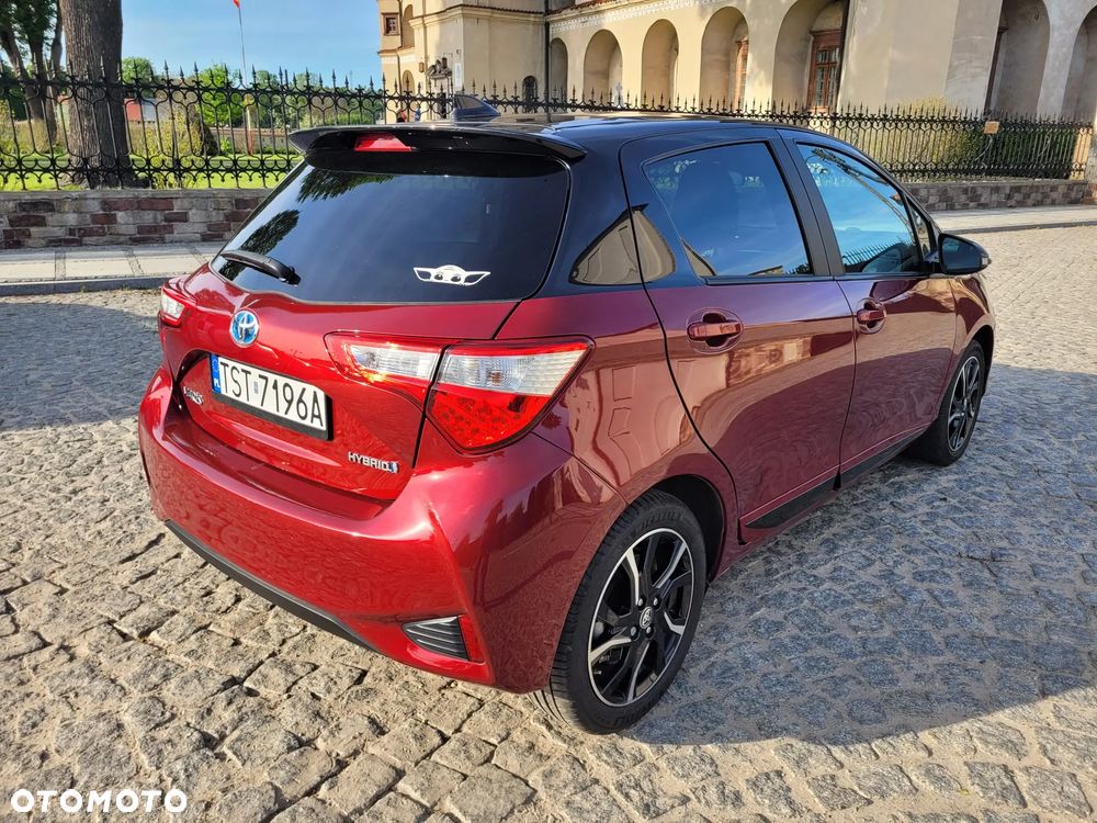 Toyota Yaris - 12