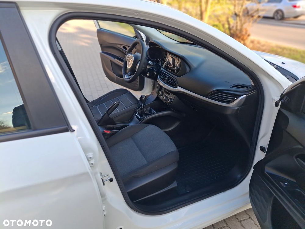Fiat Tipo 1.4 16V EU6d - 15