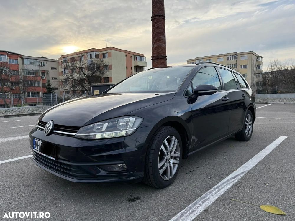 Volkswagen Golf 1.6 TDI Comfortline - 17