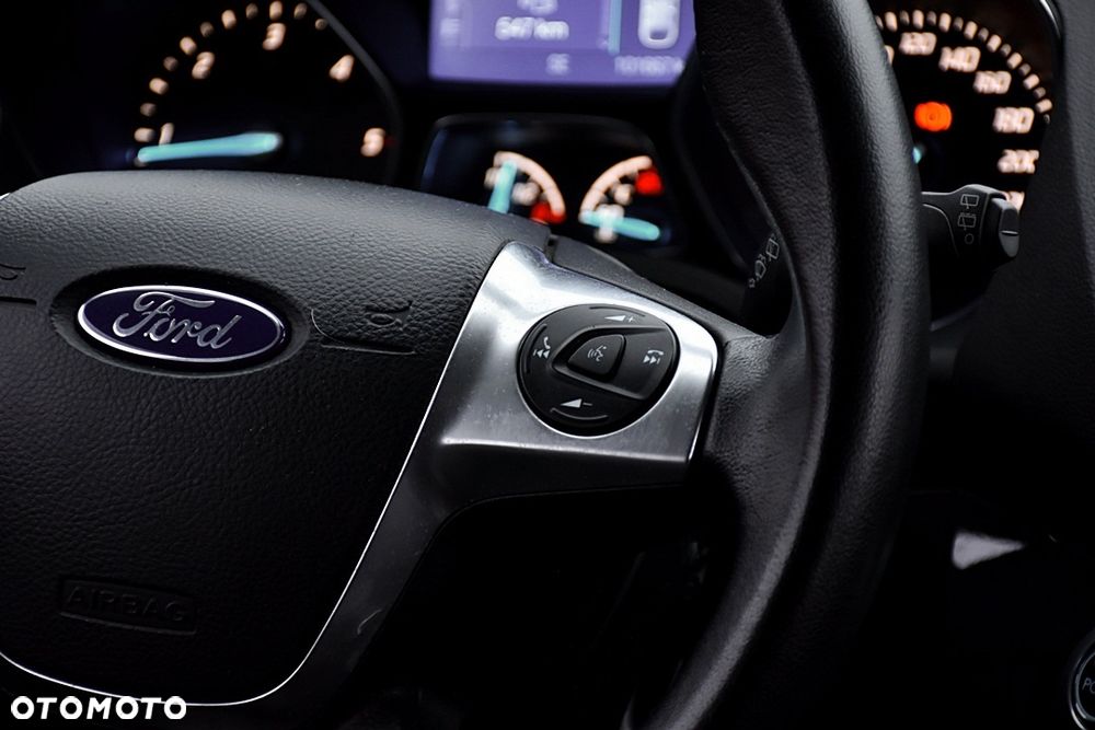 Ford Kuga 2.0 TDCi 4x4 Titanium - 20