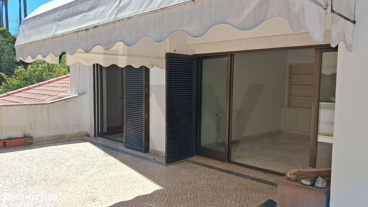 Elegante T3 em Condomínio de Prestígio com Terraço, Garagem e Piscina - Grande imagem: 4/60