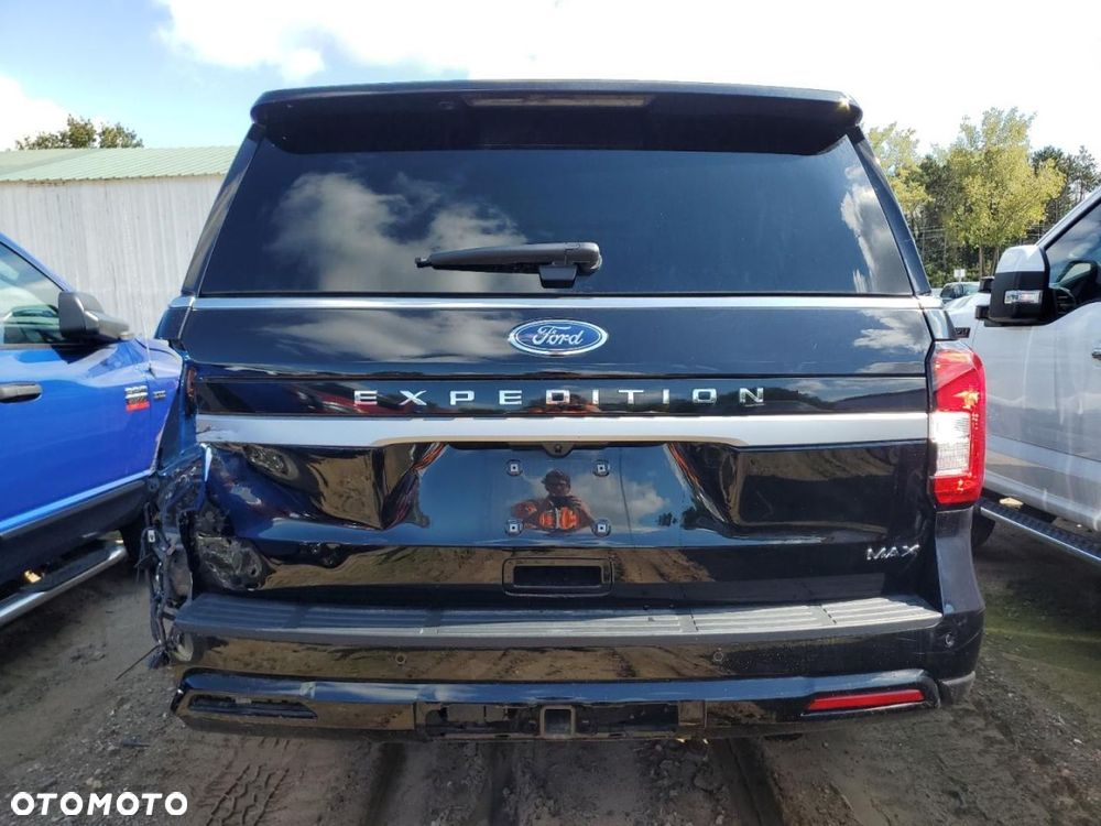 Ford Expedition - 3