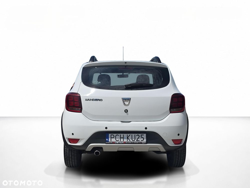 Dacia Sandero - 4