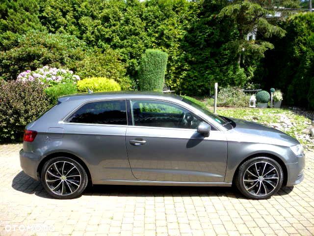 Audi A3 3-drzwiowe 1.6 TDI clean diesel Attraction S tronic - 38